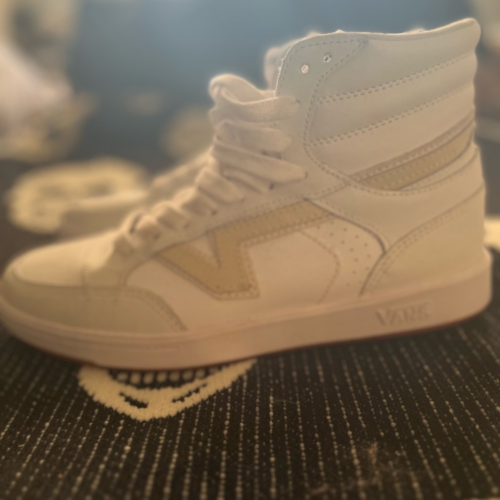 Never worn!